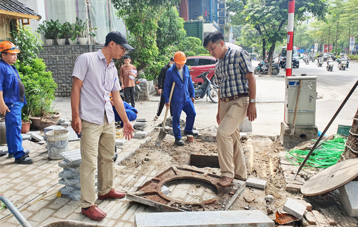 Thành phố Hà Nội chấn chỉnh công tác đầu tư và quản lý sau đầu tư hè đường các tuyến phố