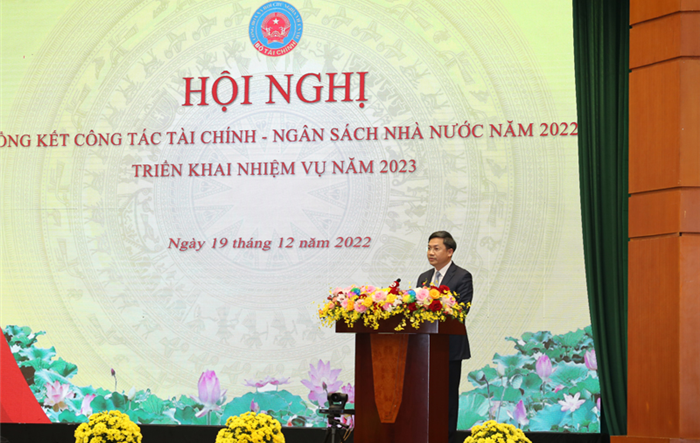 Hà Nội: Tập trung tháo gỡ khó khăn cho sản xuất, kinh doanh, đẩy mạnh chuyển đổi số trong năm 2023