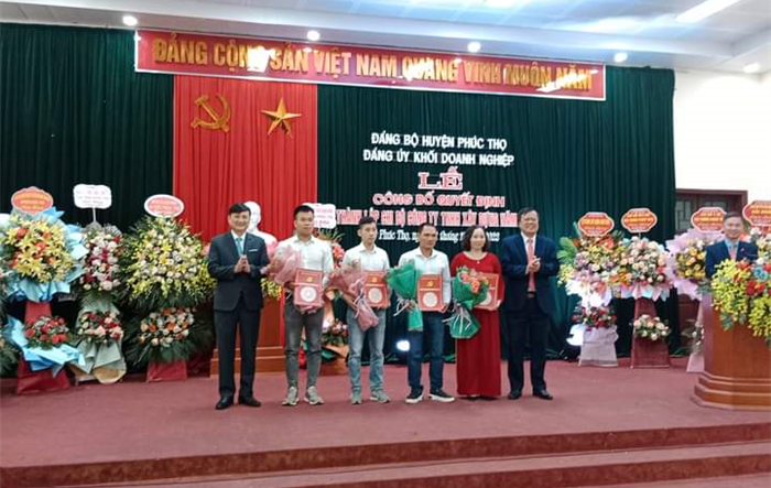 Thành lập Chi bộ trực thuộc Đảng ủy Khối Doanh nghiệp huyện Phúc Thọ