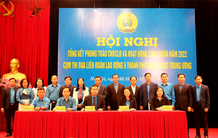 Nắm bắt khó khăn từ cơ sở, kịp thời chỉ đạo hoạt động của các cấp công đoàn