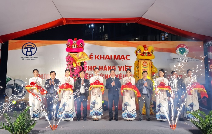 Khai mạc Hội chợ Hàng Việt Nam được người tiêu dùng yêu thích năm 2022