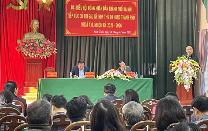 Cử tri huyện Phú Xuyên kiến nghị những vấn đề liên quan đến phát triển sản xuất, xây dựng hạ tầng