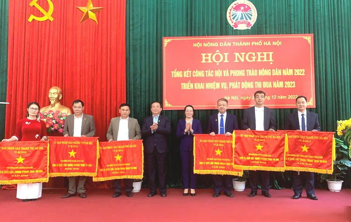 Hội Nông dân thành phố tổng kết công tác năm 2022, triển khai nhiệm vụ năm 2023