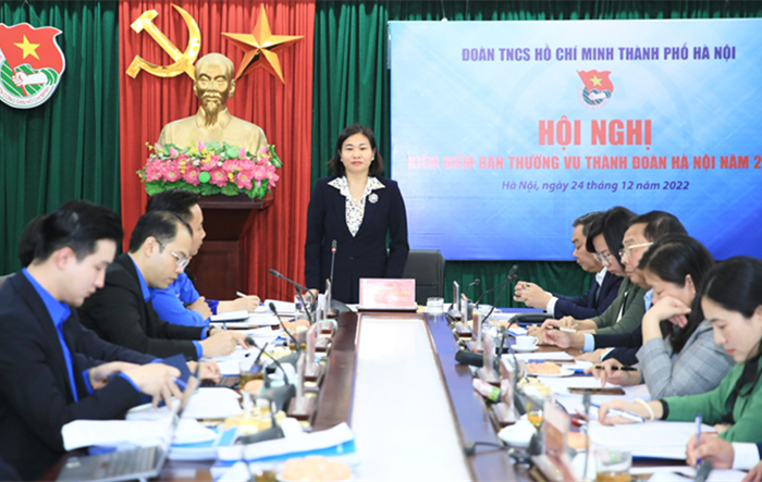 Làm tốt hơn công tác giáo dục chính trị, lý tưởng cách mạng, đạo đức, lối sống trong đội ngũ cán bộ Đoàn