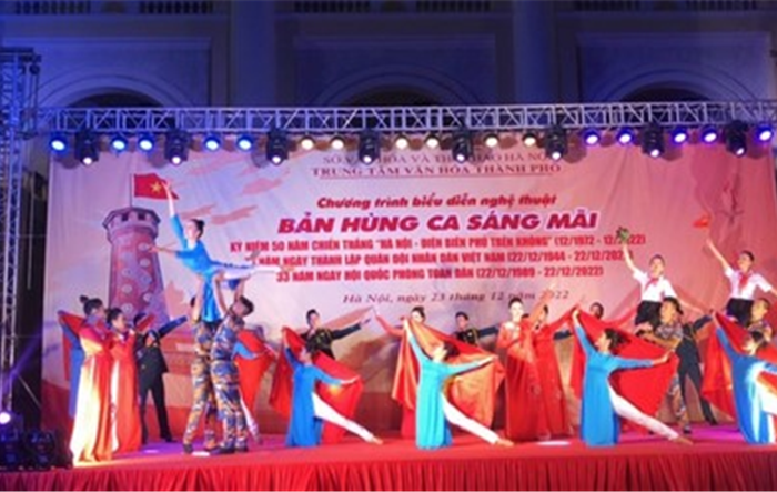 Ấn tượng chương trình biểu diễn nghệ thuật “Bản hùng ca sáng mãi”