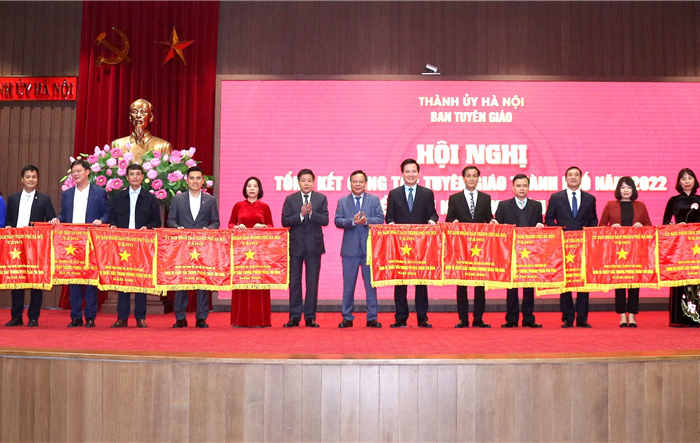 Khơi dậy khát vọng xây dựng Thủ đô thành  trung tâm phát triển của Đồng bằng sông Hồng