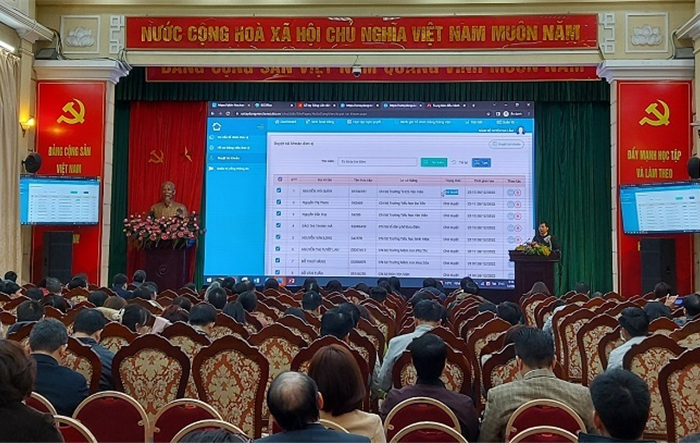 Đảng ủy Khối các cơ quan thành phố tập huấn triển khai ứng dụng phần mềm ''Sổ tay đảng viên điện tử''