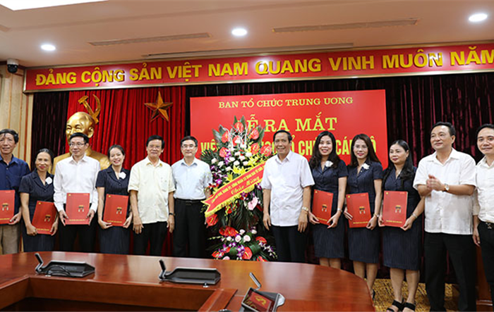 Thực tiễn hoạt động xây dựng và quản lý cơ sở dữ liệu về lĩnh vực tổ chức xây dựng Đảng