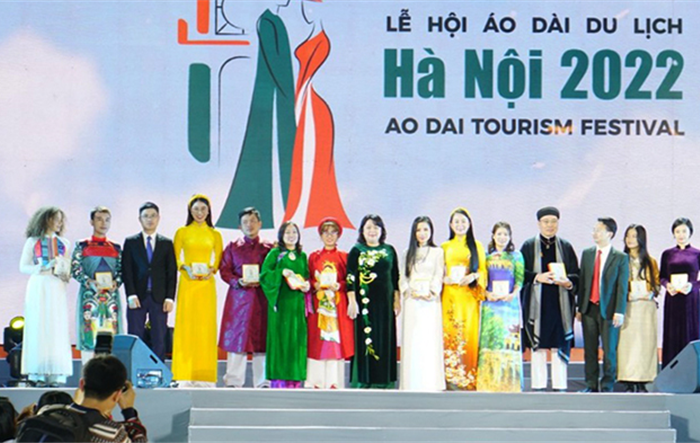Bế mạc Lễ hội Áo dài Du lịch Hà Nội năm 2022