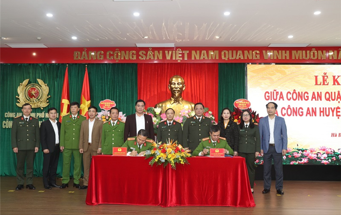Công an quận Hà Đông (Hà Nội) kết nghĩa với Công an huyện Mù Cang Chải (Yên Bái) 