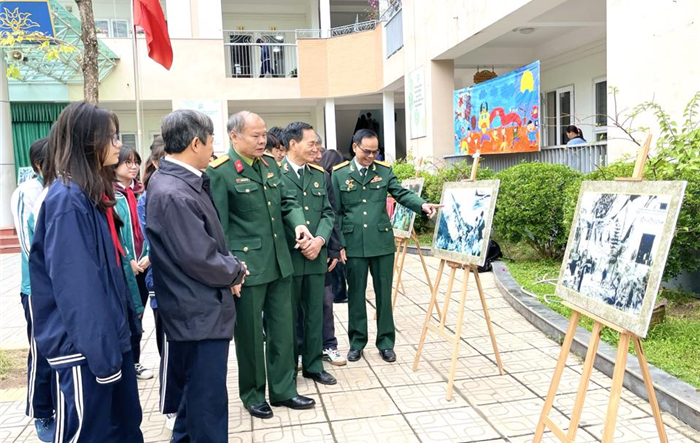 Gặp mặt nhân chứng lịch sử chiến thắng “Hà Nội - Điện Biên Phủ trên không” 