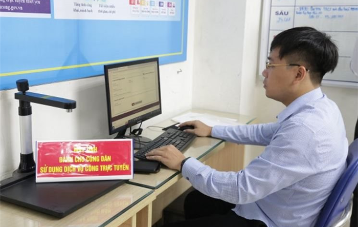 7 bước để người dân Thủ đô đề nghị cấp thẻ bảo hiểm y tế cho trẻ em