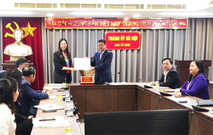 Ban Tổ chức Thành uỷ thí điểm thi tuyển một số chức danh trưởng, phó phòng 