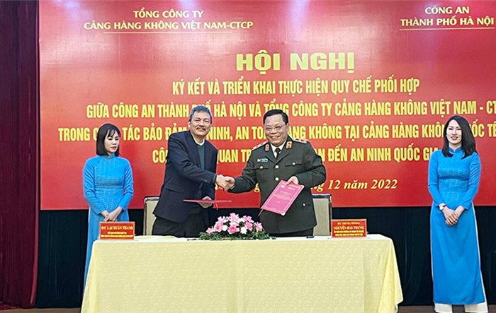 Công an thành phố Hà Nội ký cam kết bảo đảm an ninh tại Cảng hàng không quốc tế Nội Bài 