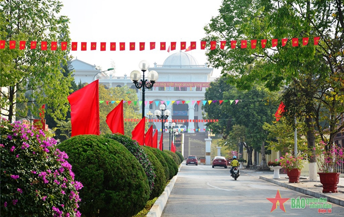 Cuốn sách “Một số vấn đề lý luận và thực tiễn về CNXH và con đường đi lên CNXH ở Việt Nam” của Tổng Bí thư Nguyễn Phú Trọng: Một cống hiến lý luận quý báu