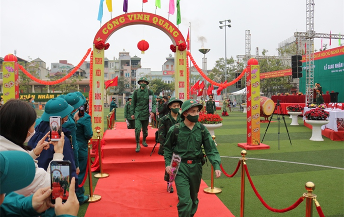 189  tân binh huyện Quốc Oai lên đường nhập ngũ năm 2022