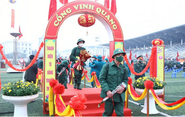 Thanh niên Hoài Đức phấn khởi trong ngày Hội tòng quân năm 2022