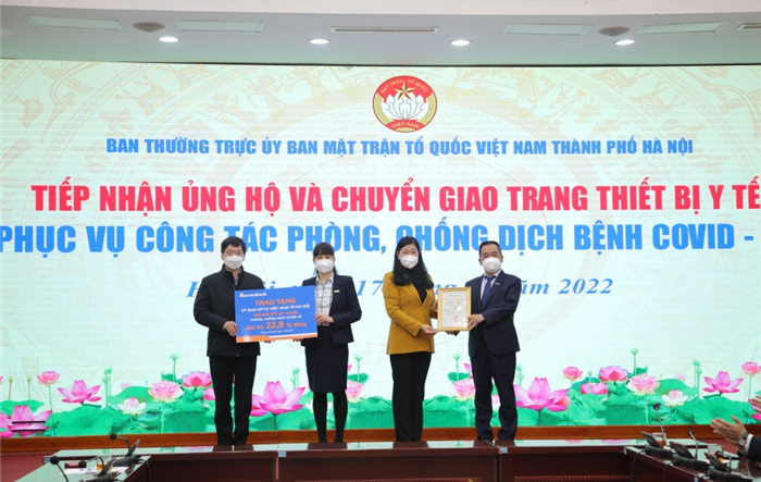 Tiếp nhận và chuyển giao trang thiết bị phòng, chống dịch Covid-19 trị giá hơn 20 tỷ đồng