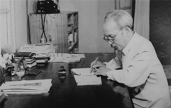 ''Quét sạch chủ nghĩa cá nhân''