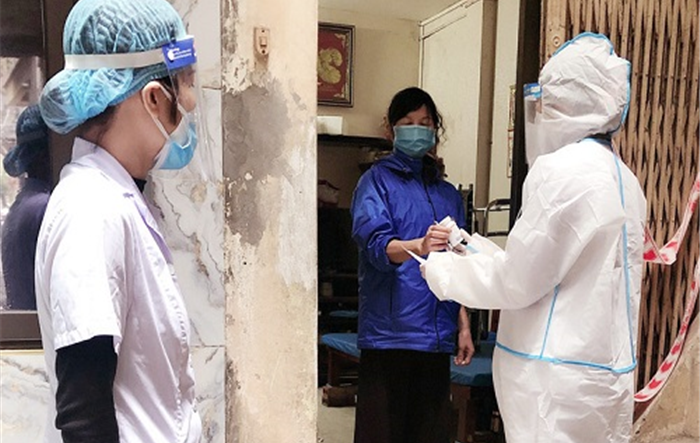 Quận Hai Bà Trưng triển khai một số nhiệm vụ trọng tâm trong công tác phòng, chống dịch Covid-19