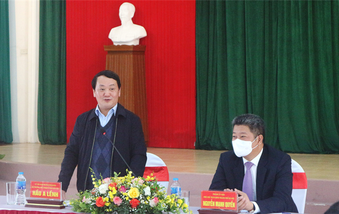 Tiếp tục phát huy vai trò của người có uy tín, quan tâm, phát triển toàn diện nguồn nhân lực trong đồng bào dân tộc, thiểu số