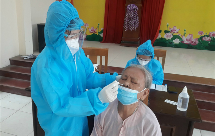Tiếp tục phát huy vai trò của tổ Covid cộng đồng