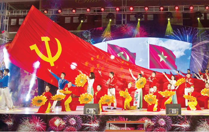 Đảng ta thật là vĩ đại!