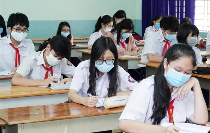 Học sinh từ lớp 7 đến lớp 12 tại Hà Nội vẫn học trực tiếp theo kế hoạch