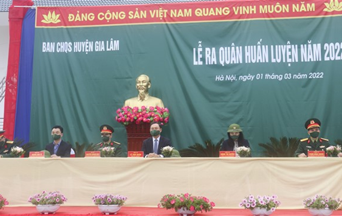 Huyện Gia Lâm ra quân huấn luyện lực lượng vũ trang năm 2022