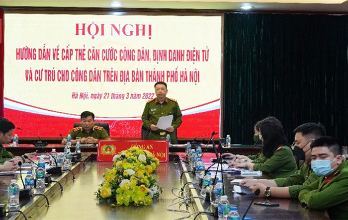 Tập huấn triển khai thí điểm cấp tài khoản định danh điện tử trên địa bàn Thành phố