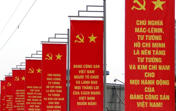 Phòng chống “tự diễn biến”, “tự chuyển hóa”: Chủ động, kiên quyết, nghiêm minh hơn nữa