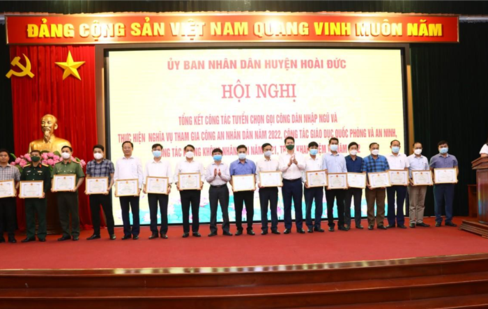 Huyện Hoài Đức tổng kết công tác tuyển chọn, gọi công dân nhập ngũ năm 2021