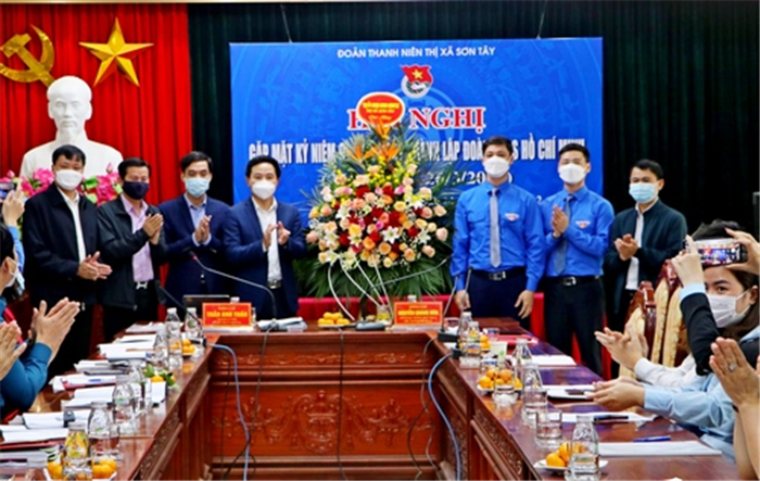 Thị đoàn Sơn Tây kỷ niệm 91 năm Ngày thành lập Đoàn TNCS Hồ Chí Minh