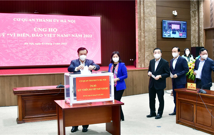 Cơ quan Thành ủy Hà Nội quyên góp ủng hộ Quỹ "Vì biển, đảo Việt Nam" năm 2022
