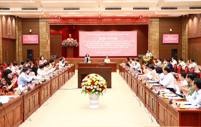 Ban Chỉ đạo Đề án Trung ương 6 khảo sát tại Thành ủy Hà Nội