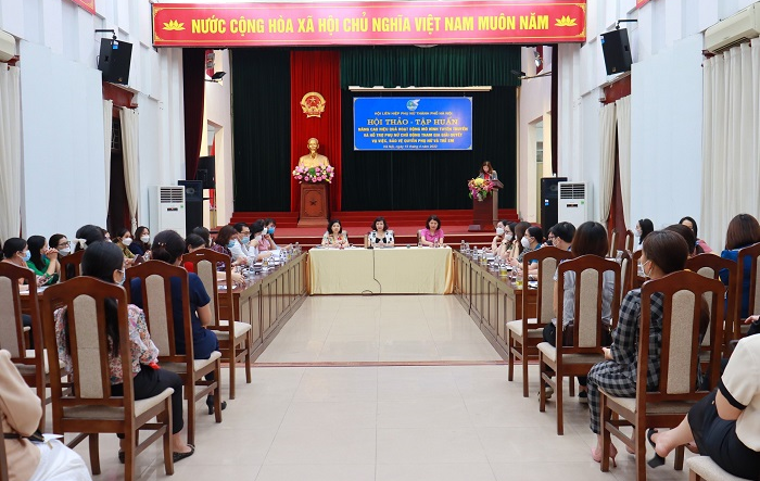 "Nâng cao hiệu quả hoạt động mô hình tuyên truyền pháp luật và hỗ trợ phụ nữ chủ động tham gia giải quyết vụ việc, bảo vệ phụ nữ, trẻ em”