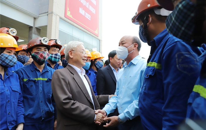 Cuốn sách “Một số vấn đề lý luận và thực tiễn về chủ nghĩa xã hội và con đường đi lên chủ nghĩa xã hội ở Việt Nam” của Tổng Bí thư Nguyễn Phú Trọng: Cơ sở quan trọng cho tổng kết đường lối đổi mới của Đảng