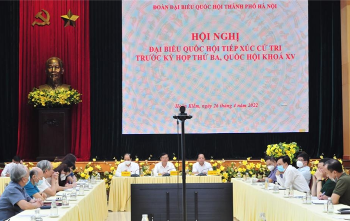 Đại biểu Quốc hội tiếp xúc cử tri địa bàn Hoàn Kiếm, Long Biên, Đông Anh