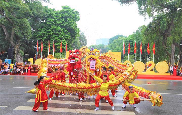 Hà Nội tổ chức Lễ hội quà tặng du lịch tại phố đi bộ hồ Hoàn Kiếm