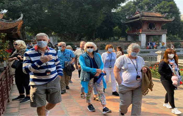 Phương án mở cửa cửa trở lại hoạt động du lịch, đón khách du lịch quốc tế trong điều kiện bình thường mới