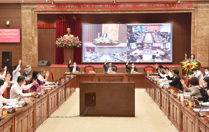 Đẩy nhanh tiến độ các công trình trọng điểm, thúc đẩy giải ngân vốn đầu tư công