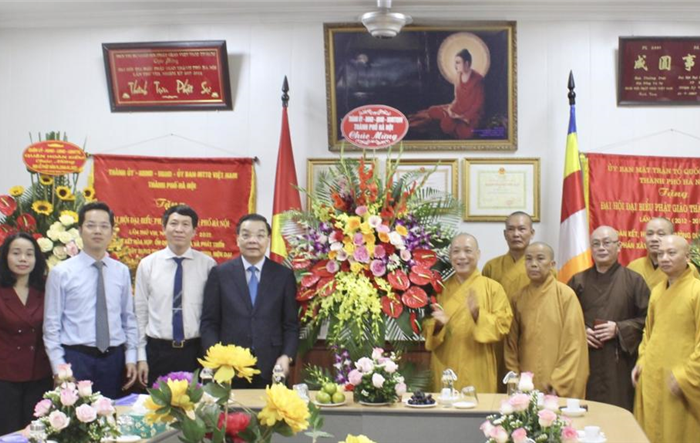 Chủ tịch UBND thành phố Hà Nội Chu Ngọc Anh chúc mừng Đại lễ Phật đản 2022