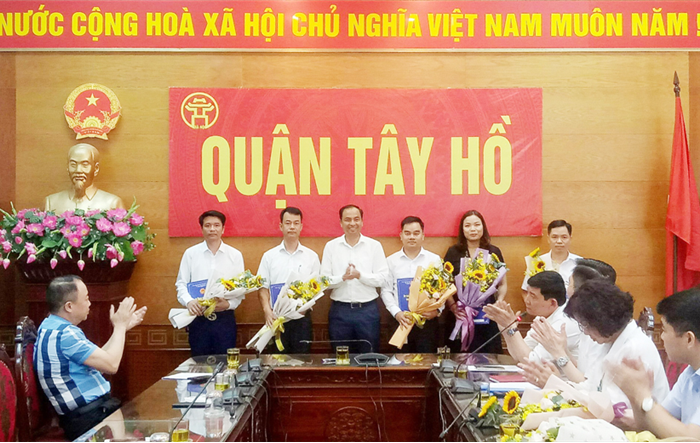 Hà Nội thực hiện luân chuyển cán bộ: Đáp ứng yêu cầu thực tiễn