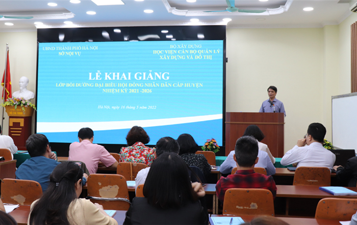Khai giảng lớp bồi dưỡng đại biểu HĐND cấp huyện nhiệm kỳ 2021-2026 (khóa IV)