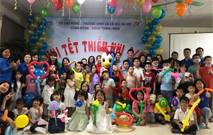 Đoàn Thanh niên - Công đoàn Sở Lao động - Thương binh và Xã hội Hà Nội tổ chức chương trình thăm quan, giao lưu