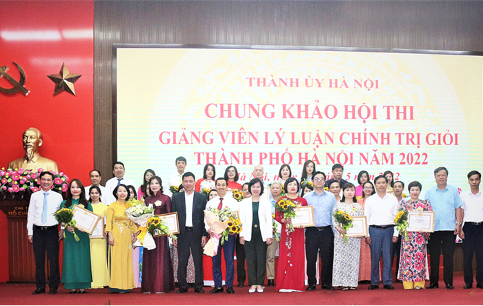 Nâng cao chất lượng giảng dạy lý luận chính trị