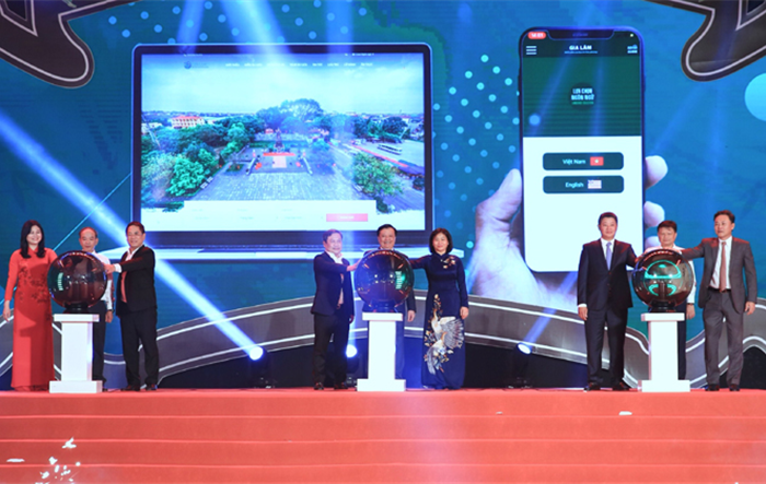 Khai mạc Lễ hội Gióng đền Phù Đổng và đón Quyết định công nhận “Điểm du lịch Phù Đổng”