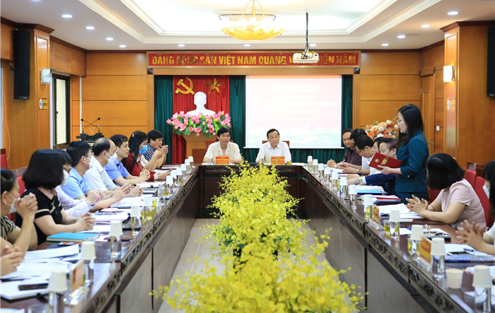 Phát huy dân chủ ở cơ sở thông qua tiếp xúc,  đối thoại với Nhân dân 