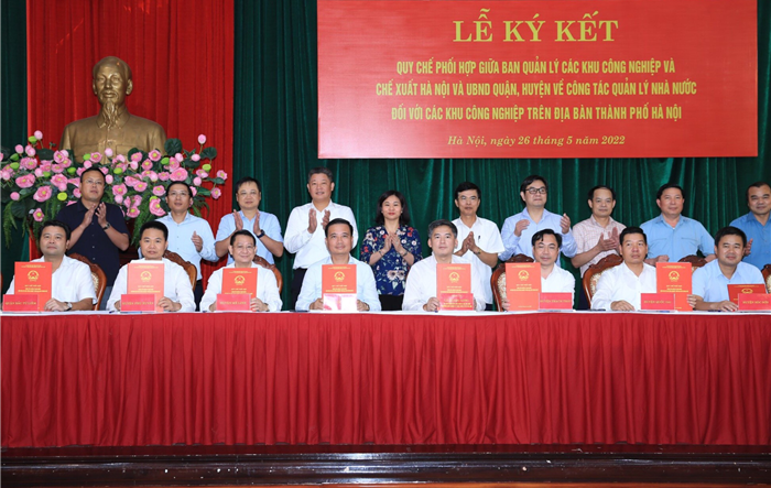 Đảng bộ các Khu công nghiệp và chế xuất Hà Nội:  Vượt qua khó khăn, hoàn thành nhiệm vụ chính trị