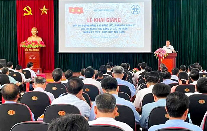 Triển khai Nghị quyết số 26/NQ-TƯ: Những bước đi bài bản trong đào tạo, bồi dưỡng cán bộ